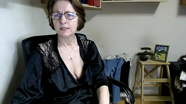 katemodel online show from 06/16/26, 05:43
