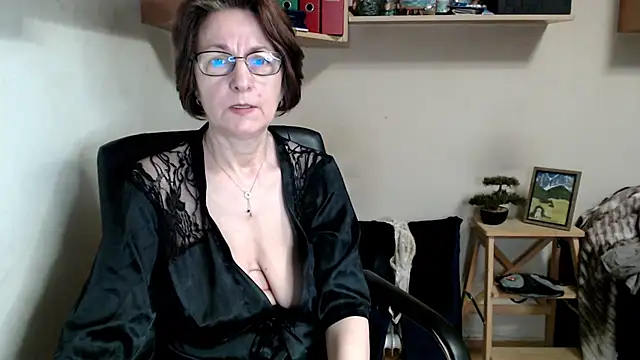 katemodel online show from 06/22/26, 05:15