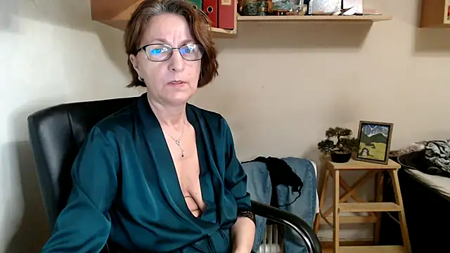 katemodel online show from 07/22/26, 06:49