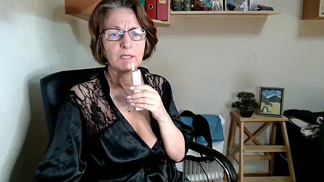 katemodel online show from 07/29/26, 06:33