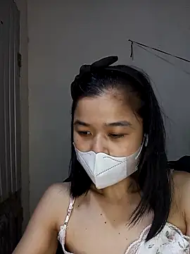 Snapshot of Daisy-lusia2026 chatting on 03/08/26, 02:15 Daisy-lusia2026 online show from 03/08/26, 02:15