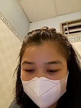 Snapshot of Daisy-lusia2026 chatting on 03/10/26, 10:15 Daisy-lusia2026 online show from 03/10/26, 10:15
