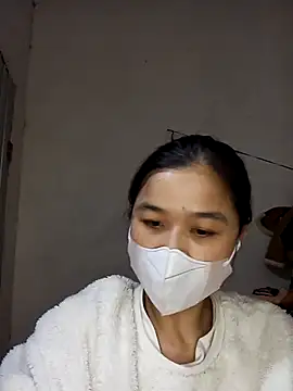 Snapshot of Daisy-lusia2026 chatting on 03/20/26, 02:33 Daisy-lusia2026 online show from 03/20/26, 02:33