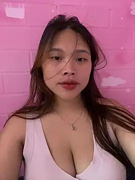 Snapshot of Emxinhka1 chatting on 05/26/26, 02:29 Emxinhka1 online show from 05/26/26, 02:29