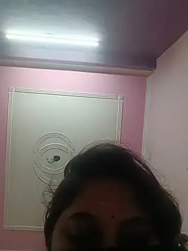 Aliya Hott online show from 06/01/26, 06:26