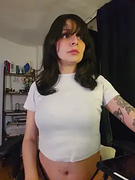 RoxanneRiddle69 online show from 06/06/26, 11:53
