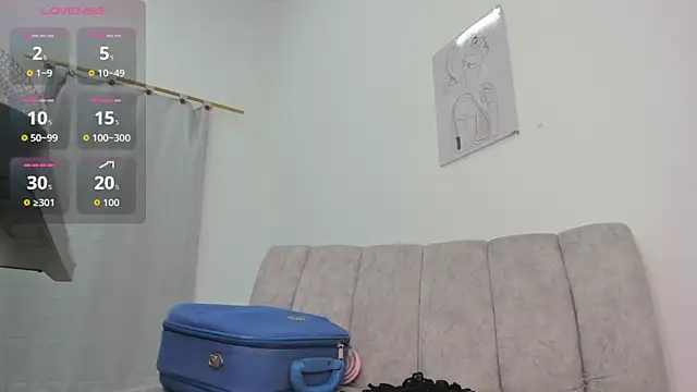 Snapshot of velvetluna_ chatting on 05/12/26, 01:30 velvetluna online show from 05/12/26, 01:30