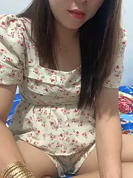 Snapshot of Baby-lovely69 chatting on 03/13/26, 01:18 Baby-lovely69 online show from 03/13/26, 01:18