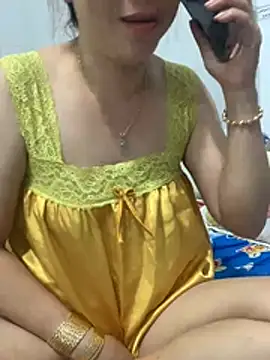 Snapshot of Baby-lovely69 chatting on 04/11/26, 12:20 Baby-lovely69 online show from 04/11/26, 12:20