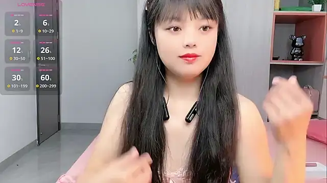 Snapshot of xianxian-baby chatting on 02/27/26, 04:07 xianxian-baby online show from 02/27/26, 04:07