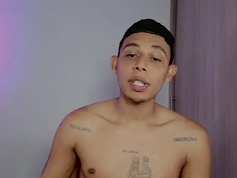 nilo2021 online show from 06/09/26, 01:45