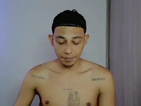 nilo2021 online show from 06/16/26, 01:03