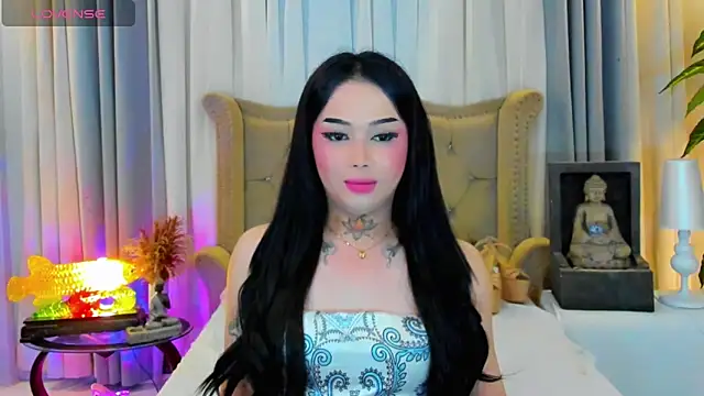 Snapshot of SeductiveAsianCum4hire chatting on 06/12/26, 06:45 SeductiveAsianCum4hire online show from 06/12/26, 06:45