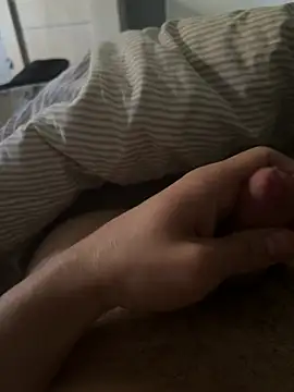 Snapshot of magicdickx21 chatting on 04/09/26, 11:04 magicdickx21 online show from 04/09/26, 11:04