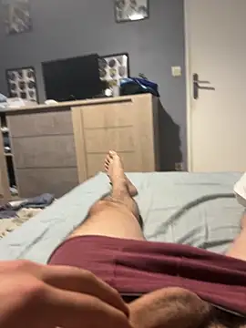 Snapshot of magicdickx21 chatting on 06/03/26, 09:12 magicdickx21 online show from 06/03/26, 09:12