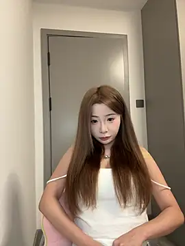 liubaobao666 online show from 06/04/26, 05:13