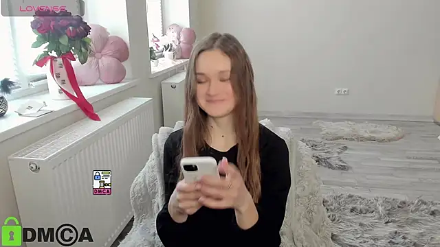 Snapshot of Elina_X chatting on 04/21/26, 07:36 Elina X online show from 04/21/26, 07:36