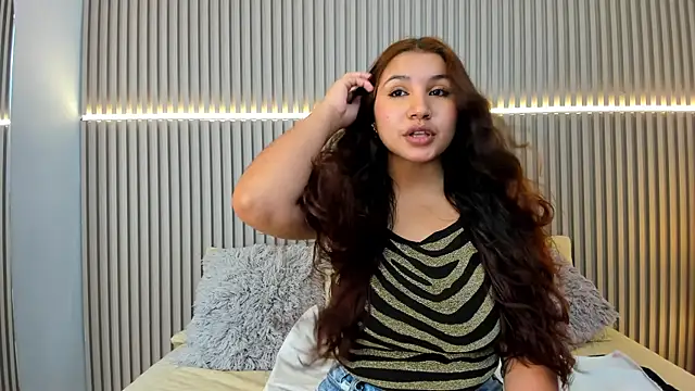 Victoria Rosee online show from 07/08/26, 02:43