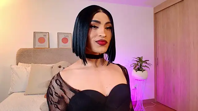 Snapshot of KarolPortellaa chatting on 06/11/26, 12:08 KarolPortellaa online show from 06/11/26, 12:08