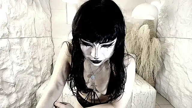 Snapshot of vampkitty_r chatting on 02/05/26, 12:54 vampkitty r online show from 02/05/26, 12:54