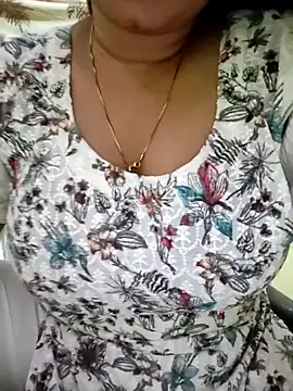 PARI51 online show from 06/19/26, 08:12