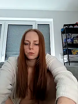 Snapshot of Larifari0406 chatting on 03/05/26, 12:34 Larifari0406 online show from 03/05/26, 12:34