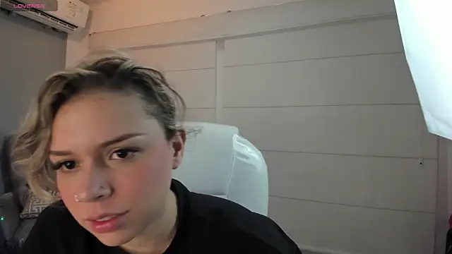 THALIA 13 online show from 12/13/24, 04:11