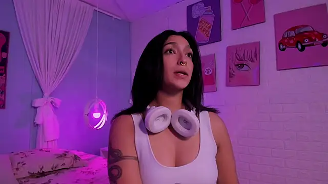 Cleo Foxx online show from 05/23/26, 04:11