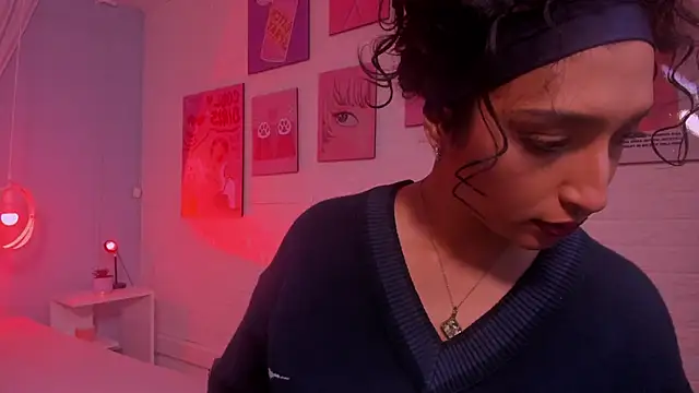 Cleo Foxx online show from 06/10/26, 12:04