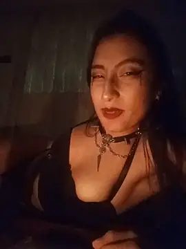 Snapshot of _Angel_Dark chatting on 06/14/26, 02:24 Angel Dark online show from 06/14/26, 02:24