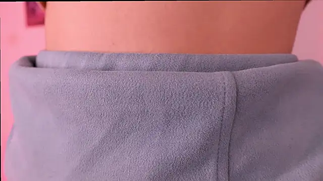 dakotacollins  online show from 06/25/26, 05:12