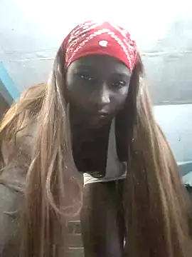 Snapshot of natalia-2302 chatting on 06/06/26, 10:25 natalia-2302 online show from 06/06/26, 10:25