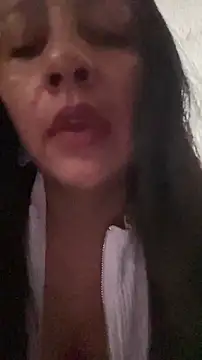 Snapshot of Bamby08 chatting on 03/16/26, 02:32 Bamby08 online show from 03/16/26, 02:32