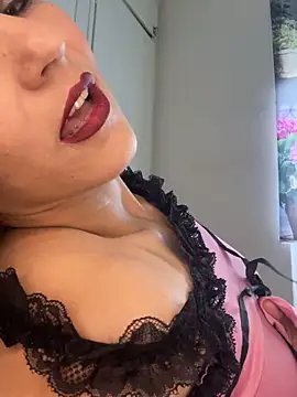 Snapshot of eva_luz chatting on 05/29/26, 01:53 eva luz online show from 05/29/26, 01:53