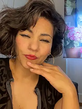 Snapshot of eva_luz chatting on 06/03/26, 02:33 eva luz online show from 06/03/26, 02:33