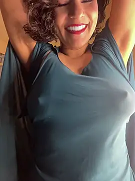 eva luz online show from 07/05/26, 03:19