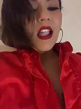 eva luz online show from 07/24/26, 08:40