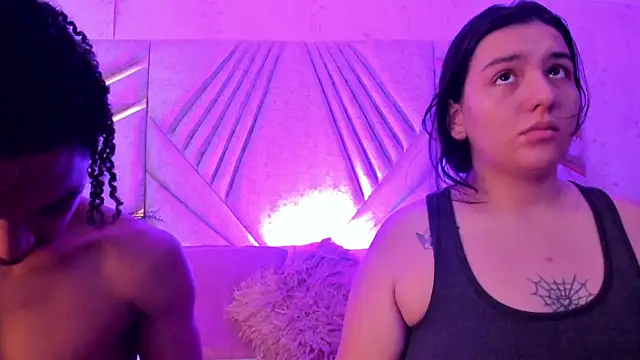 dafne and erick  online show from 07/09/26, 04:38