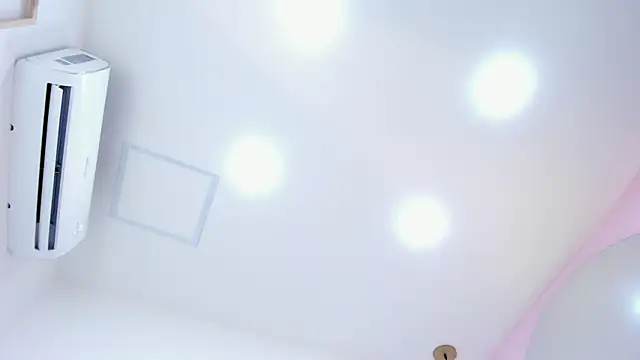 sam doll  online show from 07/10/26, 07:05