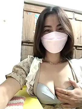 Baby-sexytits2026 online show from 04/13/26, 09:09