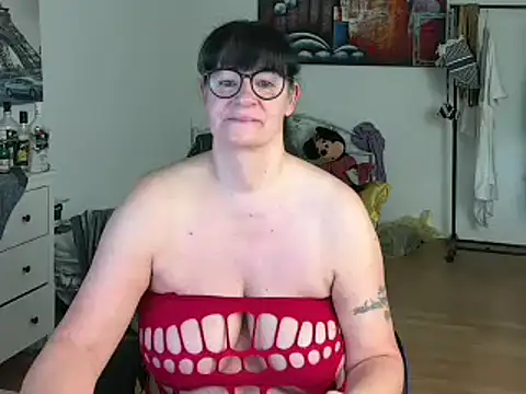 Sylly online show from 01/03/25, 07:38