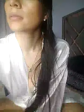 Snapshot of EvaMiranda chatting on 04/01/26, 02:45 EvaMiranda online show from 04/01/26, 02:45