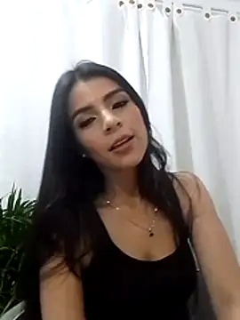 Snapshot of EvaMiranda chatting on 06/11/26, 04:10 EvaMiranda online show from 06/11/26, 04:10