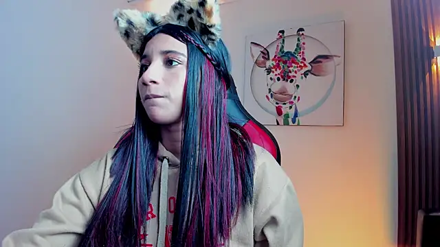Snapshot of Emily_bruss chatting on 07/21/26, 07:38 Emily bruss online show from 07/21/26, 07:38