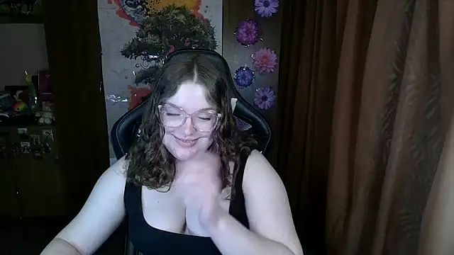 Snapshot of Teasing_Dora chatting on 03/08/26, 01:47 Teasing Dora online show from 03/08/26, 01:47