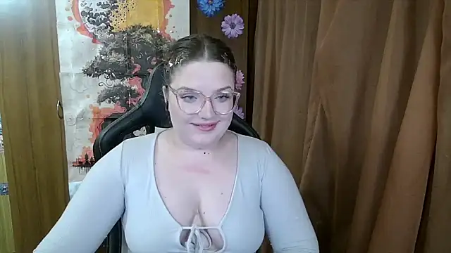 Snapshot of Teasing_Dora chatting on 04/19/26, 05:45 Teasing Dora online show from 04/19/26, 05:45