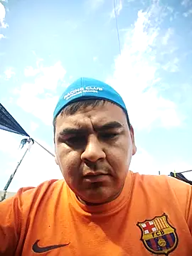 Snapshot of Sergiowooo chatting on 02/16/26, 07:43 Sergiowooo online show from 02/16/26, 07:43