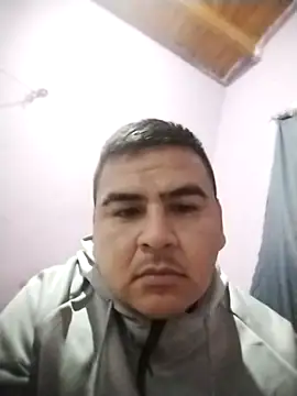 Snapshot of Sergiowooo chatting on 07/25/26, 07:39 Sergiowooo online show from 07/25/26, 07:39