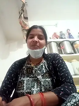 Snapshot of punamji_sexe chatting on 02/08/26, 04:32 punamji sexe online show from 02/08/26, 04:32