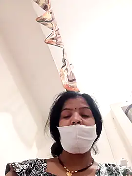 Snapshot of punamji_sexe chatting on 02/16/26, 01:57 punamji sexe online show from 02/16/26, 01:57